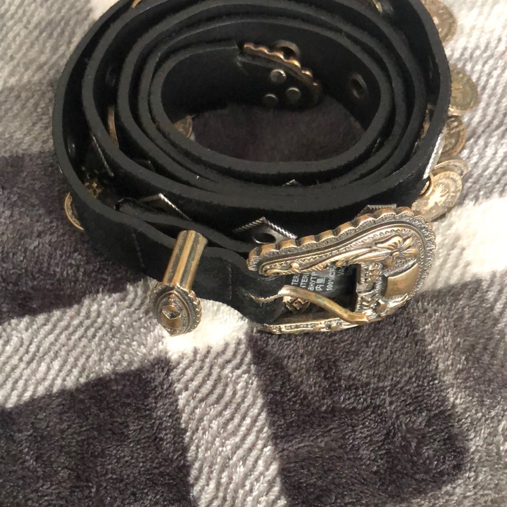 The kooples black and size belt fit all sizes